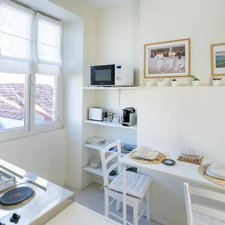 Agreable Et Lumineux 比亚里茨