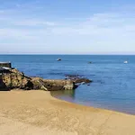 Agreable Et Lumineux Daire *