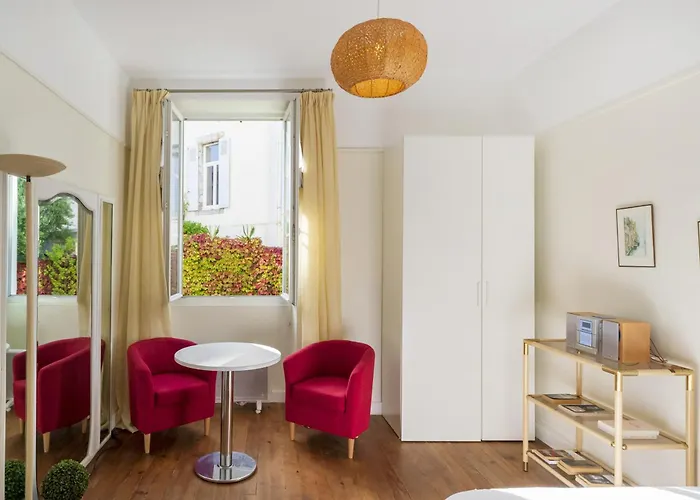 Agreable Et Lumineux Lejlighed